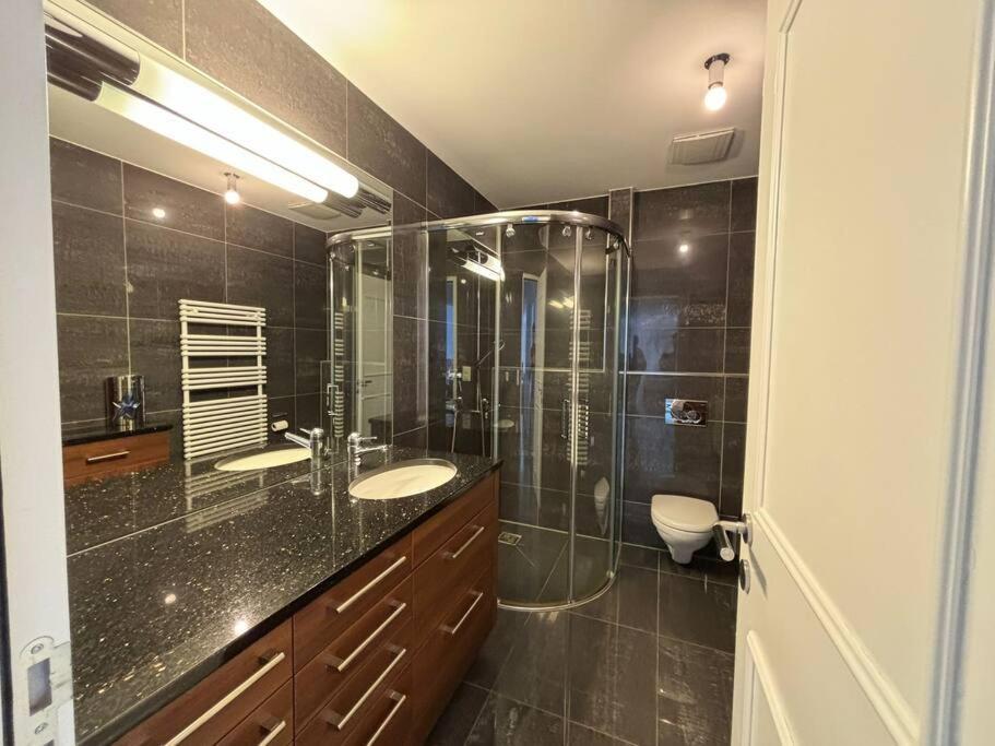 Center Park Apartment Интерлакен Екстериор снимка